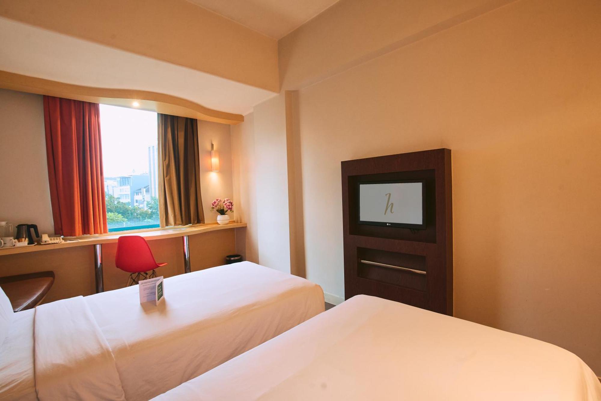 Hotel Horison Arcadia Wahid Hasyim Dżakarta Zewnętrze zdjęcie